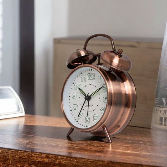 1pc 4.5 inch Retro Electroplating Metal Alarm Clock, Luminous Dial, Loud Volume Wake-Up Alarm Clock (Excluding Battery)